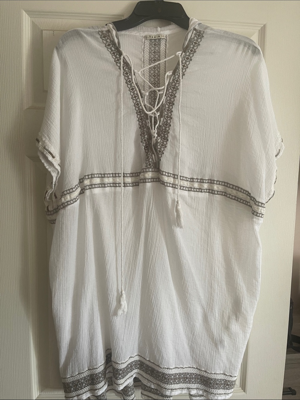 Beach Cover up White Lace-Up Embroidered